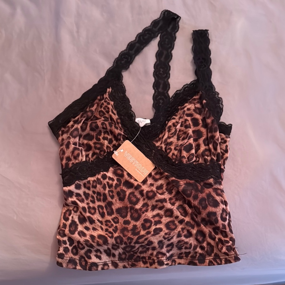 NWT Vestique Leopard Print Lace Trim Cami